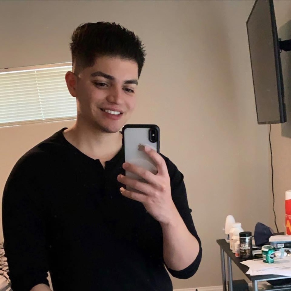 Meet your Posher, Andres